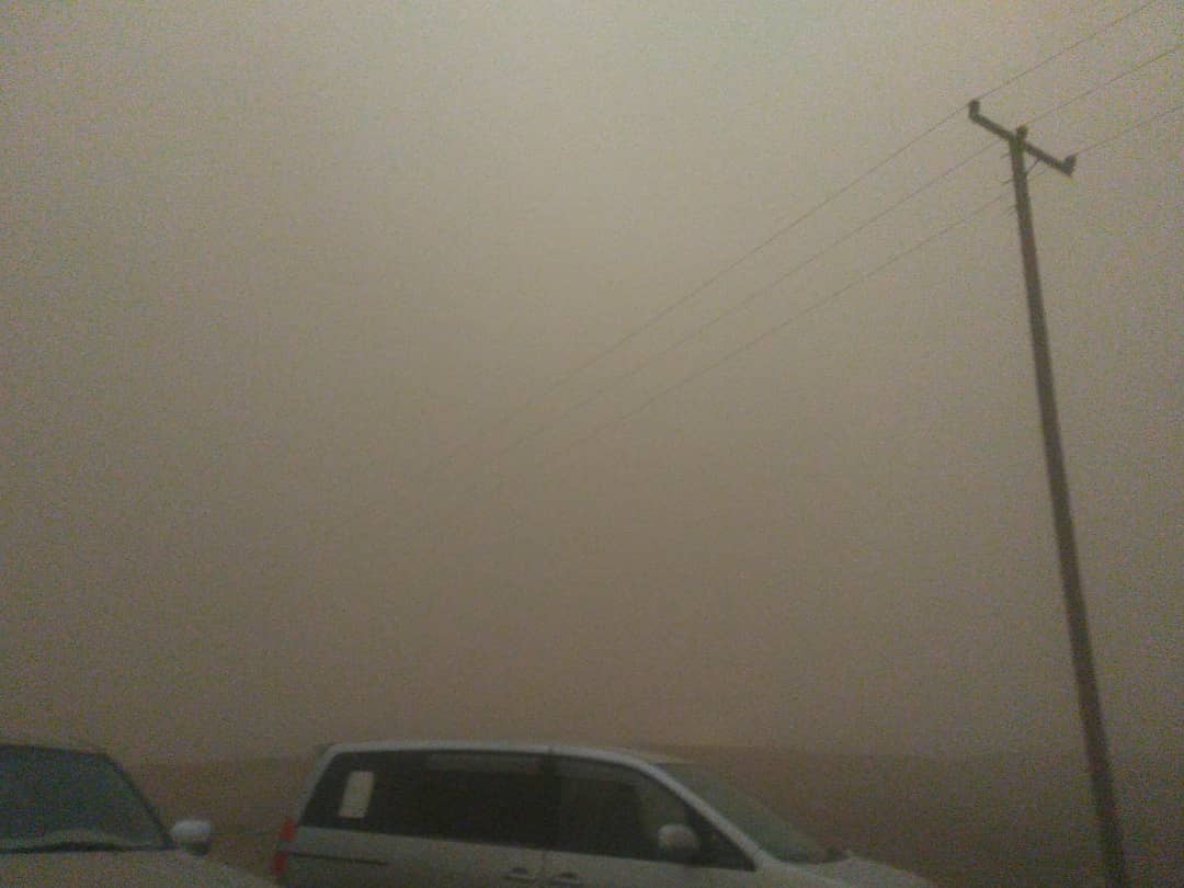 عاجل: عاصفة رملية تضرب محافظة مأرب وتعطل الحياة اليومية 1 IMG 20240713 WA0078