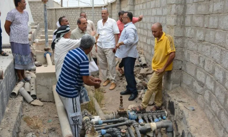 باخبيرة والشعبي يتفقدان مشاريع مياه وخزان جبل هيل لتحسين تقديم الخدمة للمواطنين في التواهي 1 IMG 20240727 WA0153