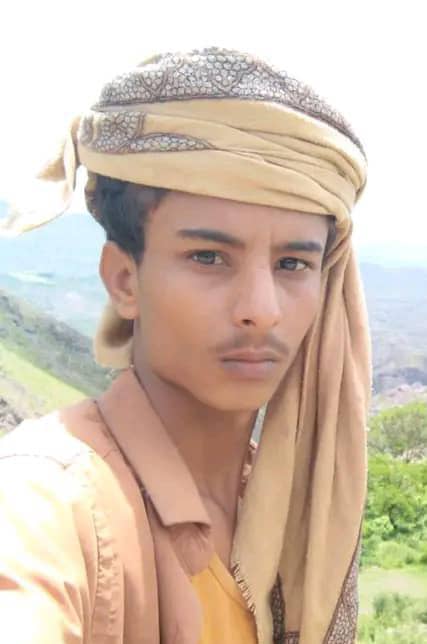 بجهود مشائخ آل لحاق .. تسليم المتهمين في حادثة اغتيال حيدرة عبدالله حيدرة العميسي الى أمن أبين 1 IMG 20240728 WA0136