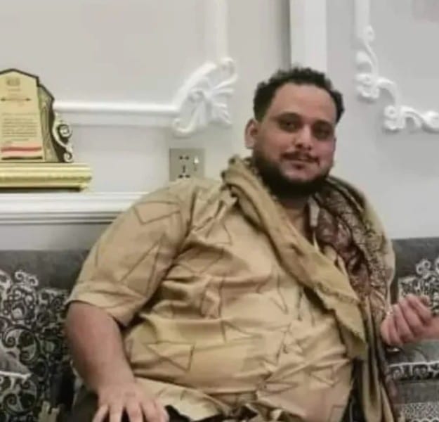 قائد محور الغيضة اللواء محسن مرصع يعزي رئيس هيئة الاستخبارات والاستطلاع في وفاة ابن أخيه 1 IMG 20240718 155220