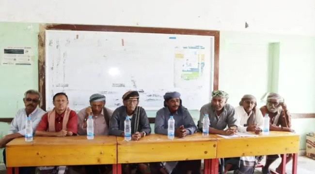 عاجل.. مشائخ ووجهاء باكازم بالمحفد يؤكدون وقوفهم لجانب القوات الجنوبية ورفضهم للمناطقية والتفرقة 1 4ff00a28 0042 473d a6de 37efc4b0fd62