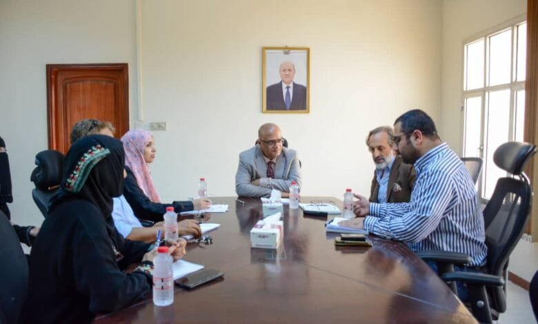 وزير التخطيط يبحث مع منسق الشؤون الانسانية آفاق التعاون والتنسيق المشترك 1 IMG 20240801 WA0197