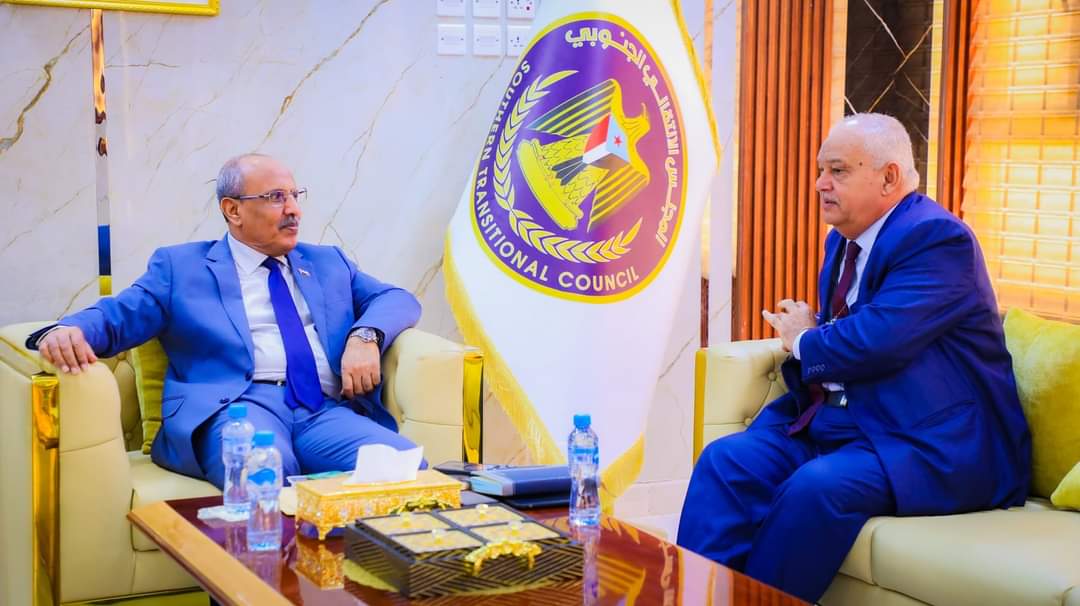 الكثيري يطّلع على إجراءات وزارة الخدمة المدنية لاستيعاب 17 ألف وظيفة حكومية للشباب 1 IMG 20240805 WA0002