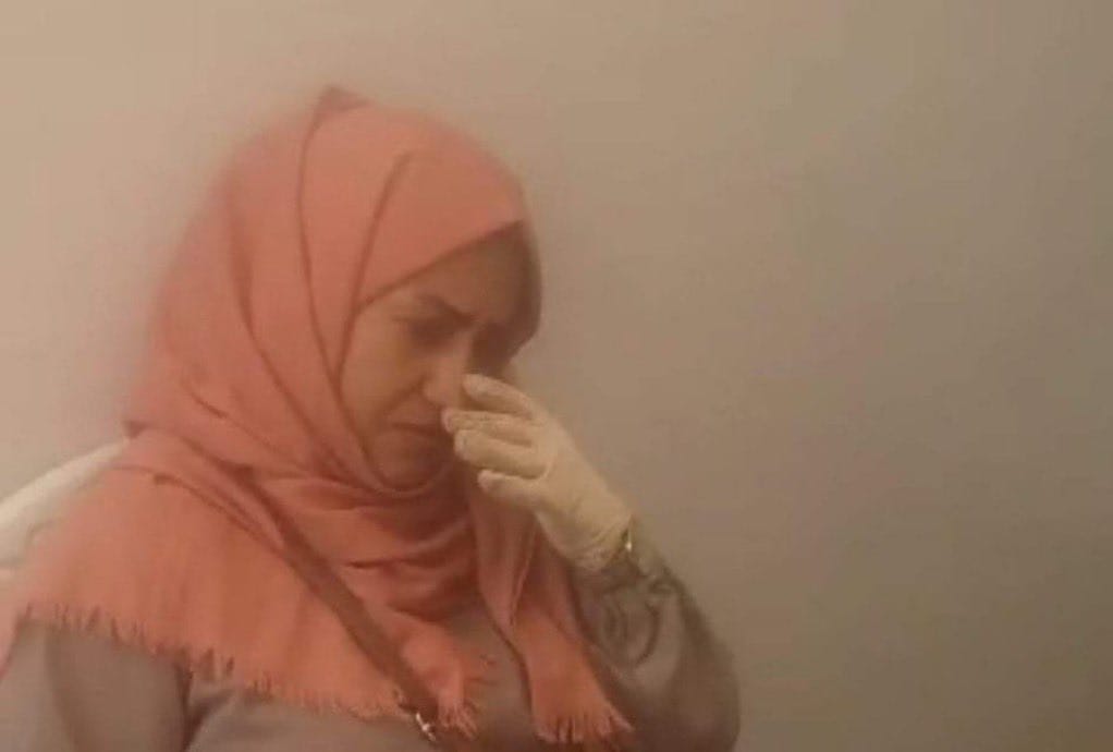 طرد الفنانة نزيهة العنسي من منزلها في صنعاء يثير استياء واسع بين الأوساط الفنية . 1 IMG 20240807 WA0046