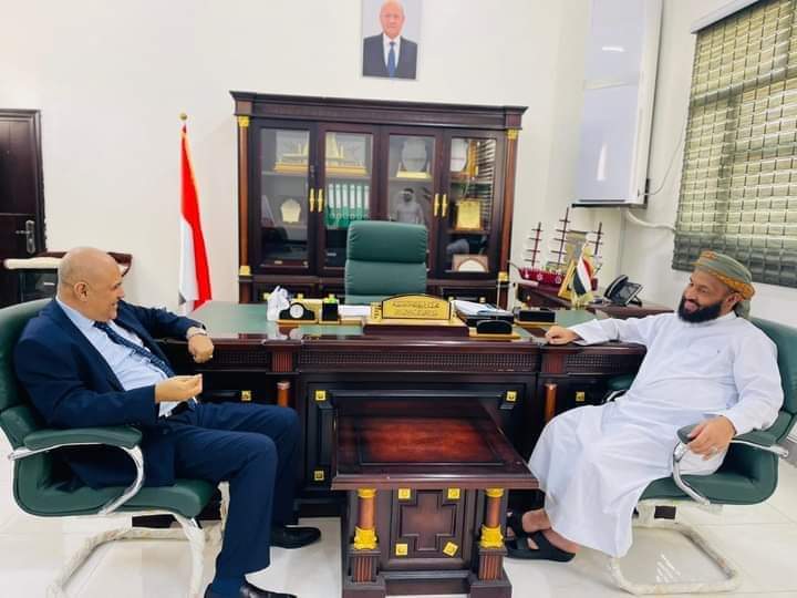 وزير الأوقاف يناقش مع محافظ تعز أوضاع الوقف وسبل تعزيز الخطاب الديني 1 IMG 20240809 WA0030