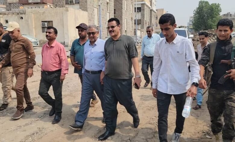 مدير عام المنصورة يدشن مشروع "إستكمال صيانة شارع الحريش إلى تقاطع كورنيش الفنان المرشدي ( ريمي )"* 1 IMG 20240814 WA0058