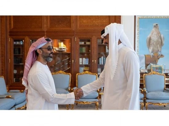أمير قطر يستقبل طحنون بن زايد بالديوان الأميري في الدوحة 1 IMG 20240828 211209 256