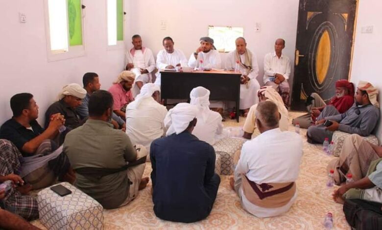 اجتماع تشاوري يجمع التميمي وقيادات المؤتمر الجامع بالهيئة التنفيذية بمديرية السوم 1 FB IMG 1727294424527
