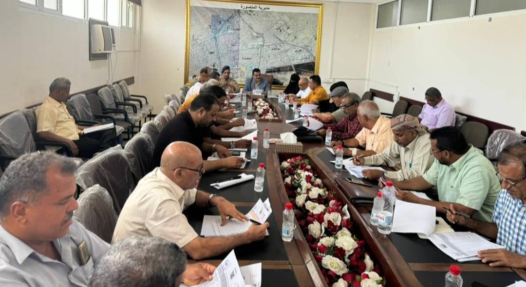 تنفيذي المنصورة يناقش تقارير أداء عدد من المكاتب* 1 IMG 20240910 WA0048