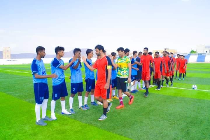 السلطة المحلية في رضوم تهنئ نادي قنا الرياضي لوصوله للدور الثاني في تصفيات الدرجة الثالثة لبطوله كرة القدم بمحافظة شبوة 1 IMG 20240915 WA0212