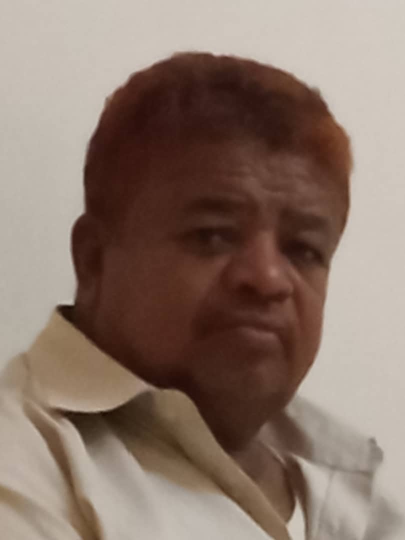 الشيخ أحمد حسن حمودة الحوشبي يعزي بوفاة الشخصية الإجتماعية البارزة الأستاذ ماطر محمد قانص 1 IMG 20240929 WA0125