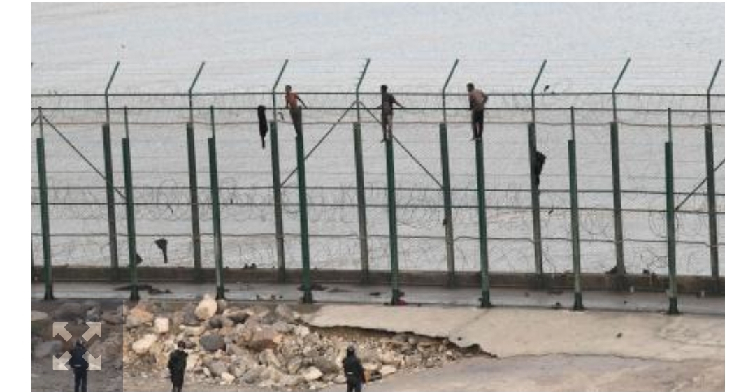 مواقع التواصل في المغرب: ملاذ الحالمين بـ"الفردوس" الأوروبي . 1 Screenshot ٢٠٢٤ ٠٩ ١٥ ٠٤ ٢١ ٣٧ ٠٦٧ com.word .ajjel edit