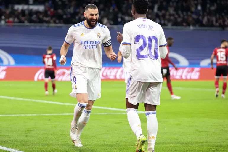 بنزيمة يكشف عن حالة فينيسيوس بعد فوز رودري بالكرة الذهبية . 1 1363499760