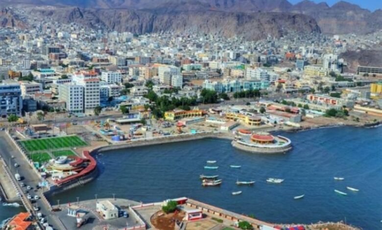 قوات أمنية تهدم منازل حديدية لمواطنين في الشيخ عثمان بعدن 1 A10T 09 10 2024 08 51 42