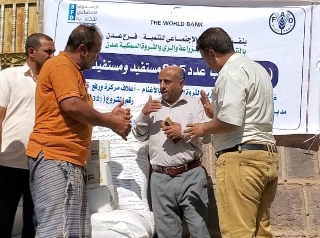 الضالع : مدير عام الحصين يدشن توزيع الأعلاف المركزة لمربي الماشية في المديرية 1 IMG 20241006 WA0017