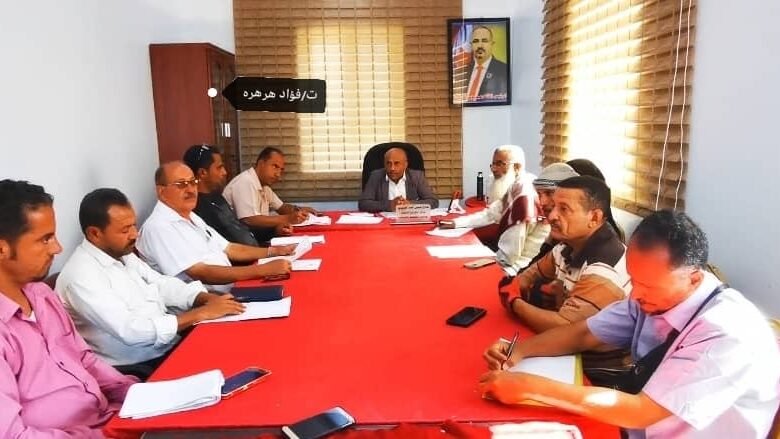 الضالع : المكتب التنفيذي للسلطة المحلية بالحصين يعقد اجتماعه الثالث للعام ٢٠٢٤م 1 IMG 20241010 WA0045
