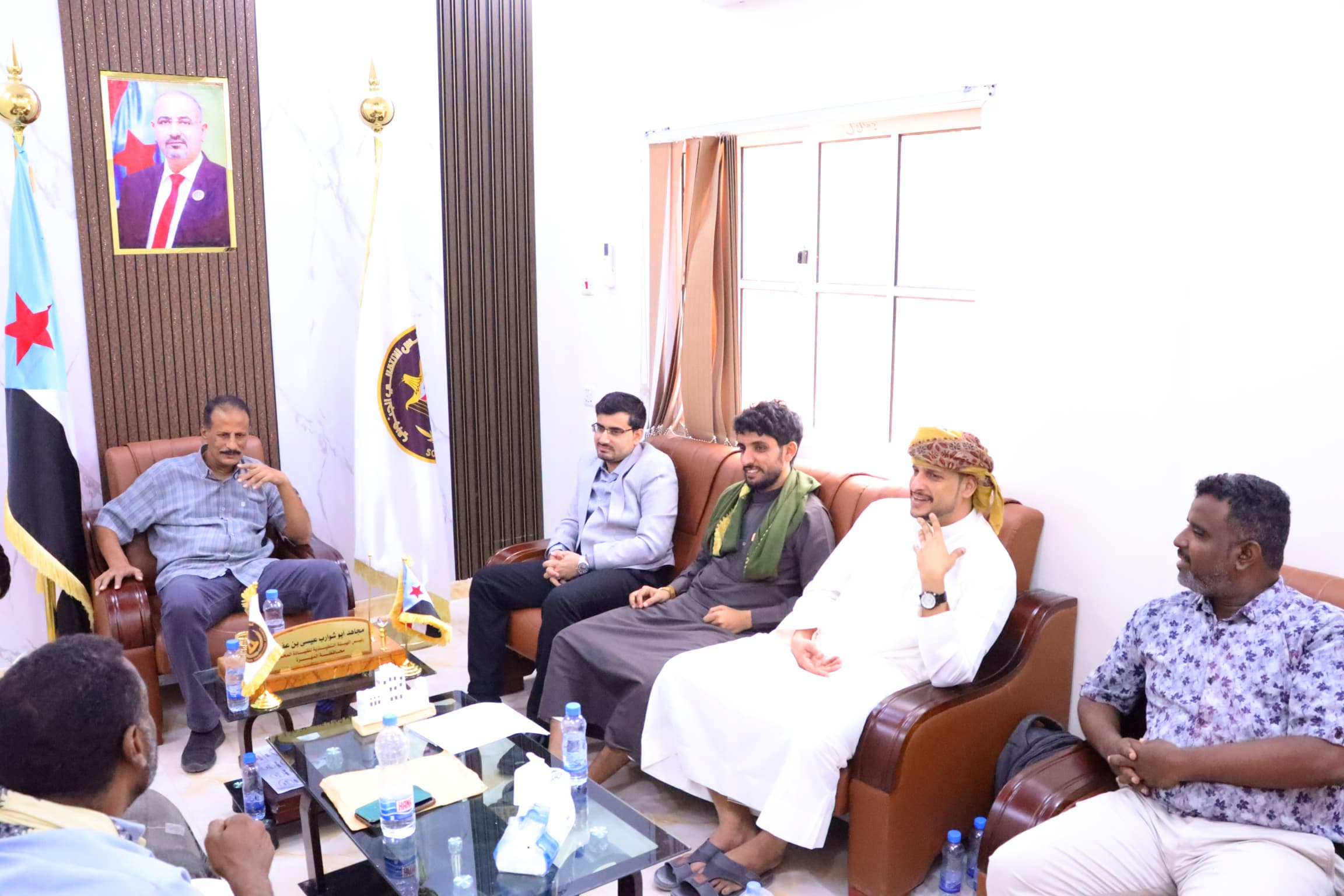 في إطار التحضير للفعالية الجماهيرية ، القميري وبن عفرار يلتقيان بعدد من الإعلاميين . 1 IMG 20241018 WA0194