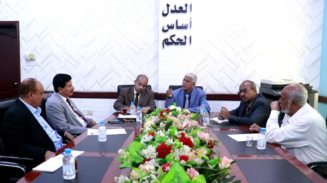 f68c8e1c 4107 4f26 94e6 cd54a7e58b54