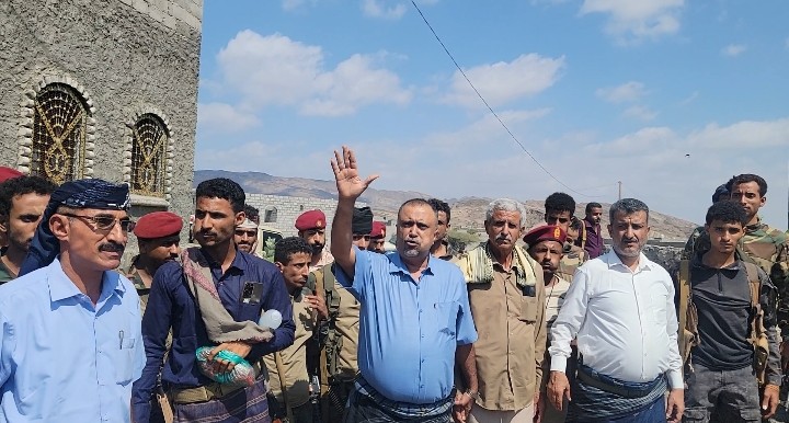 نجاح جهود قبلية وقيادية في الصلح والعفو في قضية قتل بين قبيلة القاضي والطاهري بـ لحج 1 نجاح جهود قبلية وقيادية في الصلح والعفو في قضية قتل بين قبيلة القاضي والطاهري بـ لحج