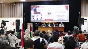 توزيع 300 سيارة وكرسي كهربائي متحرك للمعاقين حركيا