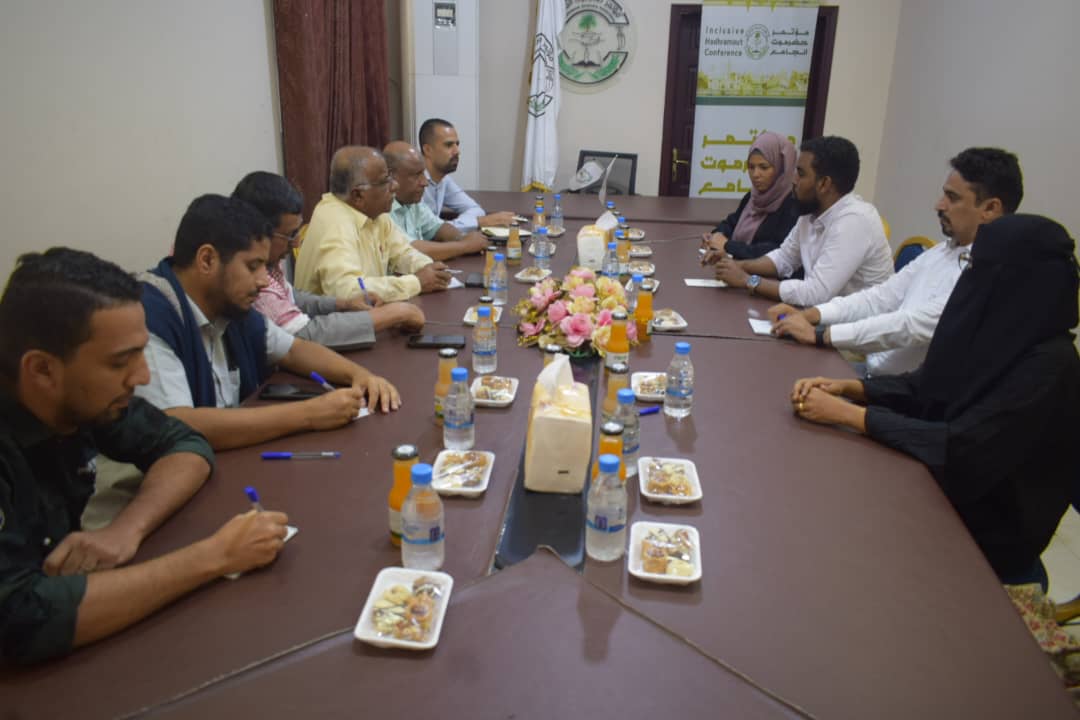 مؤتمر حضرموت الجامع ونداء جنيف يبحثان التعاون المشترك لتعزيز السلام في حضرموت 1 IMG 20241124 WA0018