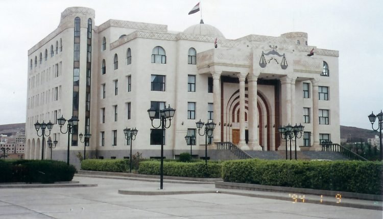 جريمة في صفوف الجيش تهز صنعاء .. هذا ما حدث 1 النيابة العامة 1 750x430 1