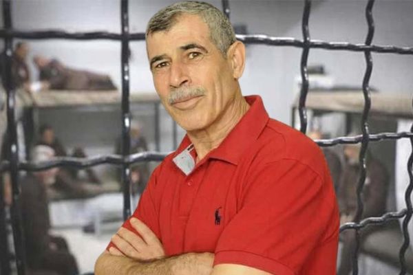 بعد أربعين عامًا في الأسر .. أقدم أسير فلسطيني في سجون الاحتلال يرى النور 1 65d4fg65df4