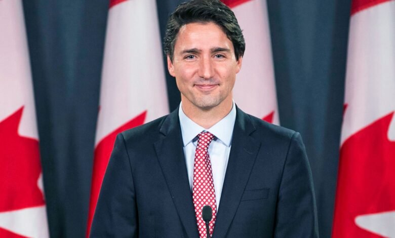 هل يودّع ترودو منصبه قريبا؟ .. تقارير تكشف تحركات مفاجئة داخل الحزب الليبرالي 1 Justin Trudeau 2015