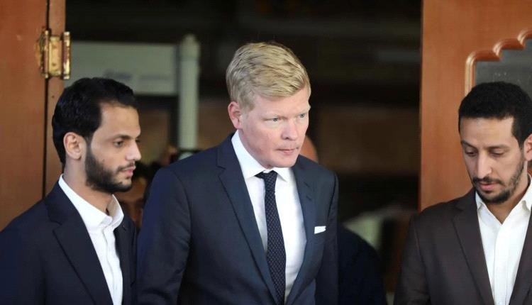 أول طلب من المبعوث الأممي للحوثيين لدى وصوله صنعاء 1 afd4958b 31d5 4e42 944e f53d19bf1894