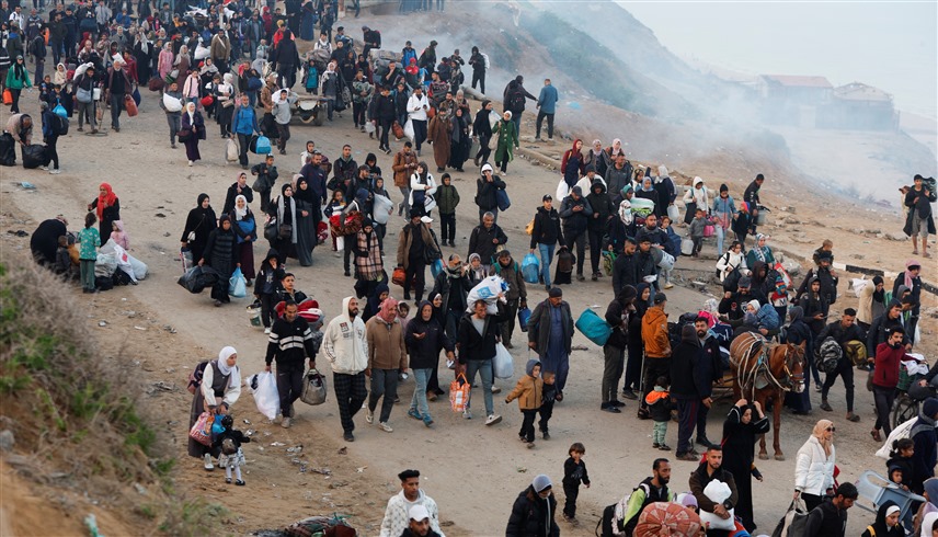 ترامب يتجنب الإجابة الحاسمة.. هل تخلى عن فكرة تهجير الفلسطينيين؟ 1 202522022284969XY 1