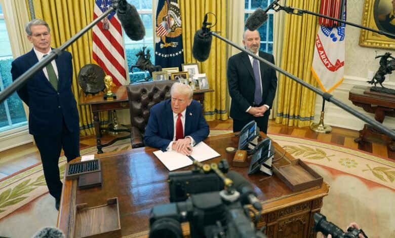 هل ستستمر الهدنة؟ .. ترامب يواجه المجهول في غزة 1 APTOPIX Trump 40110