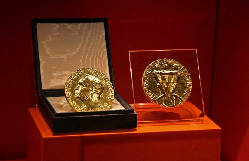 جائزة نوبل 1