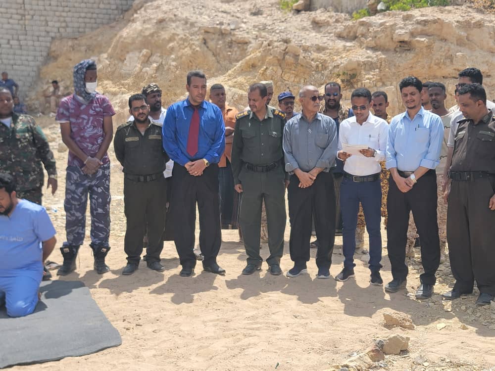 نيابة استئناف حضرموت تنفذ حكم الإعدام قصاصاً وتعزيراً بحق مدانَين بجرائم قتل 1 IMG 20250416 WA01071