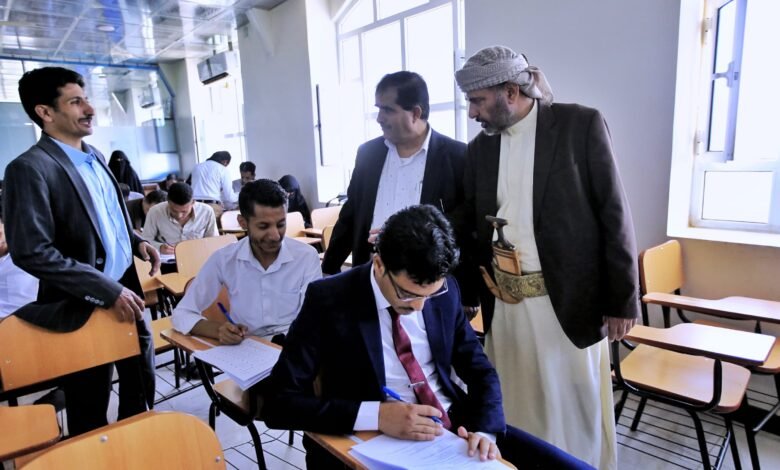 تدشين المرحلة الثانية من امتحانات مزاولة المهنة لـِ357 من العاملين في القطاع الصحي بمأرب 1 IMG 20250421 WA0135