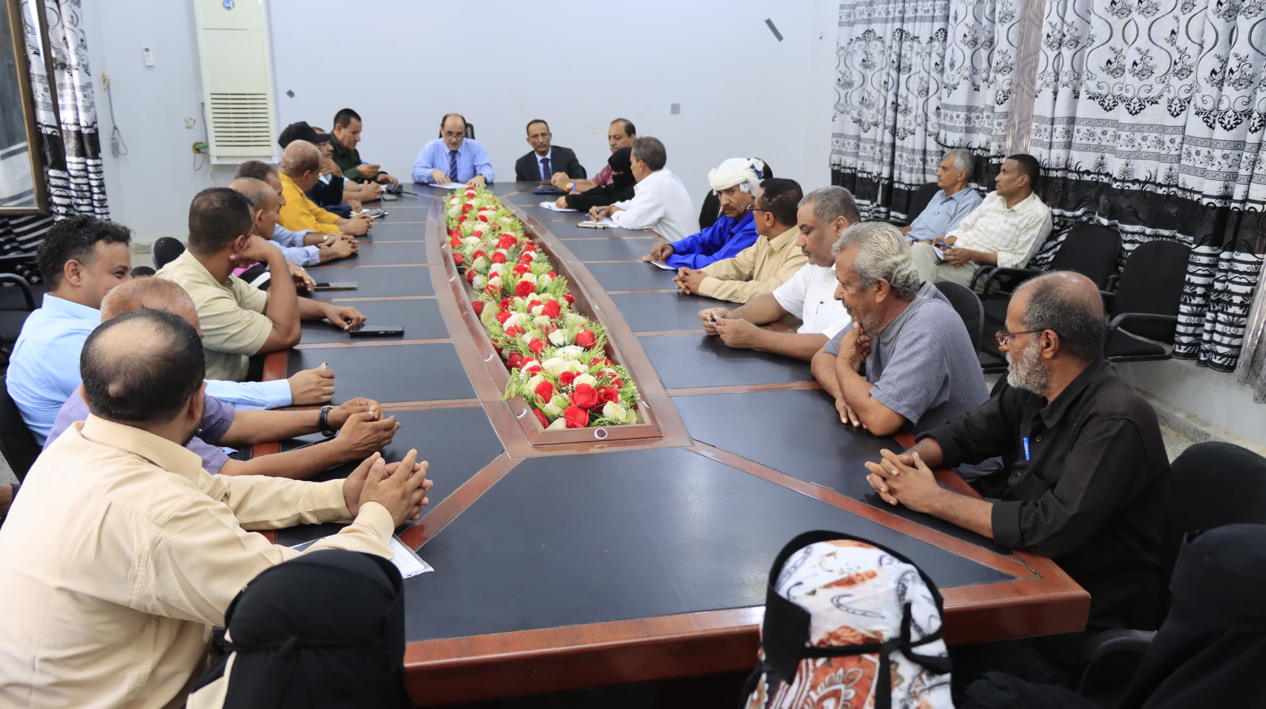 مدير عام دار سعد يرأس الإجتماع الدوري للمكتب التنفيذي لشهر أبريل 2025م 1 IMG 20250505 WA0076