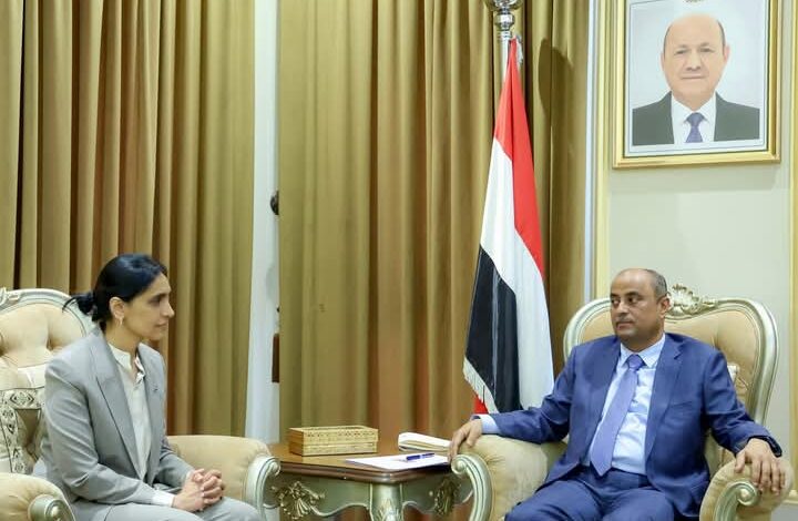 رئيس الوزراء يشيد بمستوى العلاقات الثنائية مع بريطانيا والدور المعول عليها لدعم أولويات الحكومة 1 IMG 20250512 WA0008
