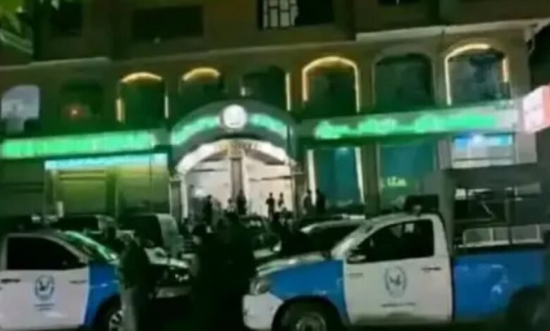 مسلحون قبليون يحاصرون مستشفى في صنعاء لهذا السبب 1 IMG ٢٠٢٥٠٥٠٣ ١١٤٠٥٨