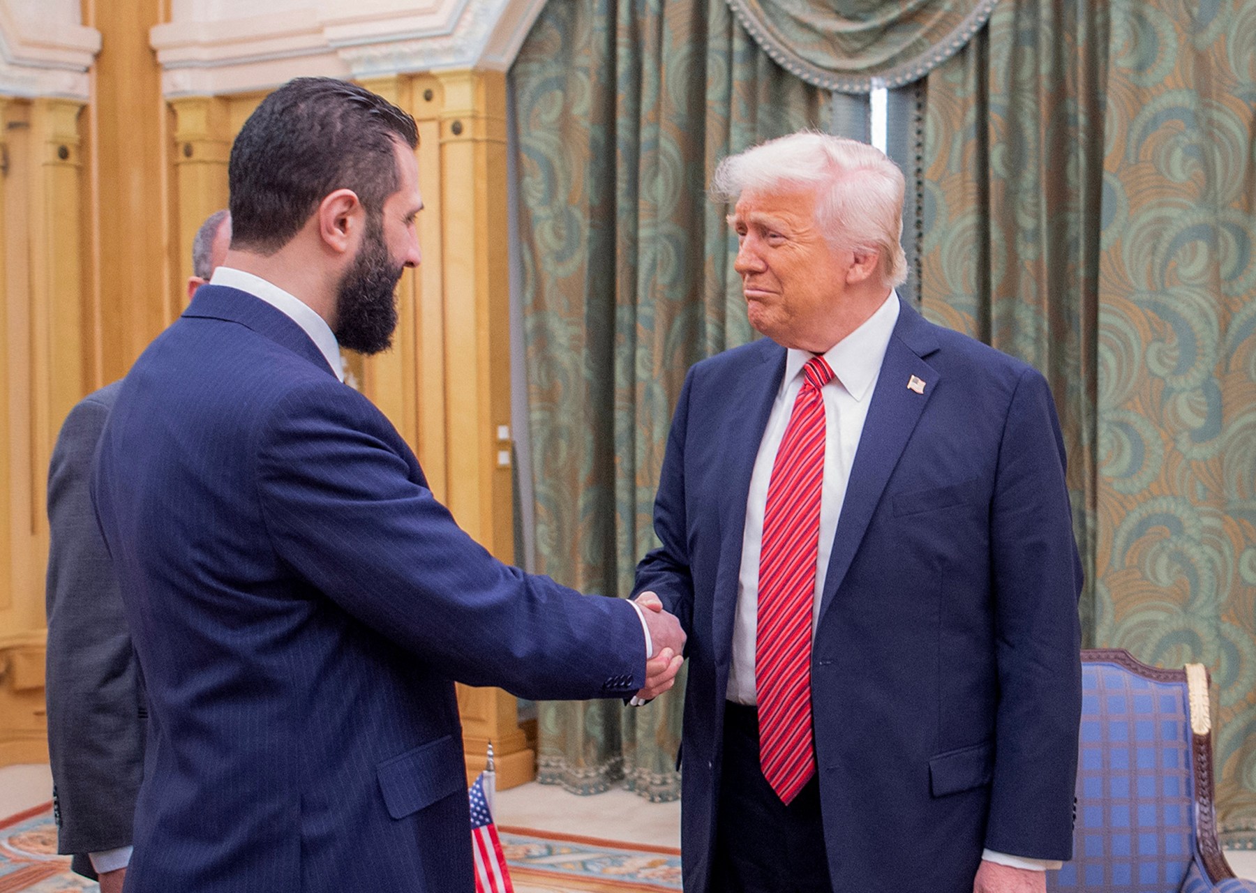 اليوم .. توقيع أمريكي ينهي عزلة سوريا الدولية 1 000 1747489992