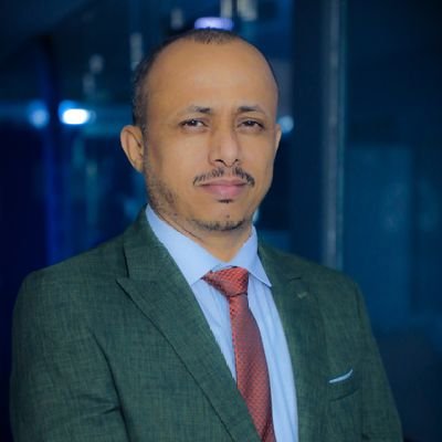 مائة ألف دولار تؤجّل مواجهة وشيكة بين بن بريك والعليمي 1
