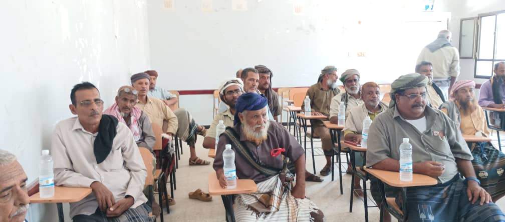 شبوة: عُقد اجتماع لمجالس الاباء لمناقشة أوضاع المعلمين بالمدارس للعام القادم 2025/2026 في ميفعة 1 IMG 20250730 WA0030