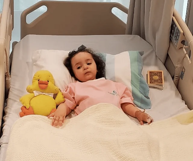 في لفتة إنسانية .. حاكم عربي يتبرع بمبلغ ضخم لعلاج طفلة من مرض نادر 1 khaleejtimes arabic 2025 07