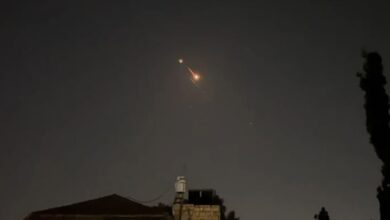 286189