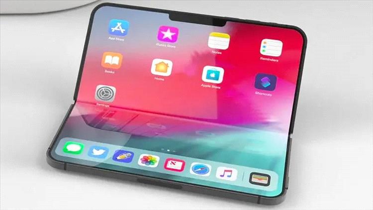 مواصفات آيفون القابل للطي القادم في 2026: 4 كاميرات و"Touch ID" 1 5865260928180795992