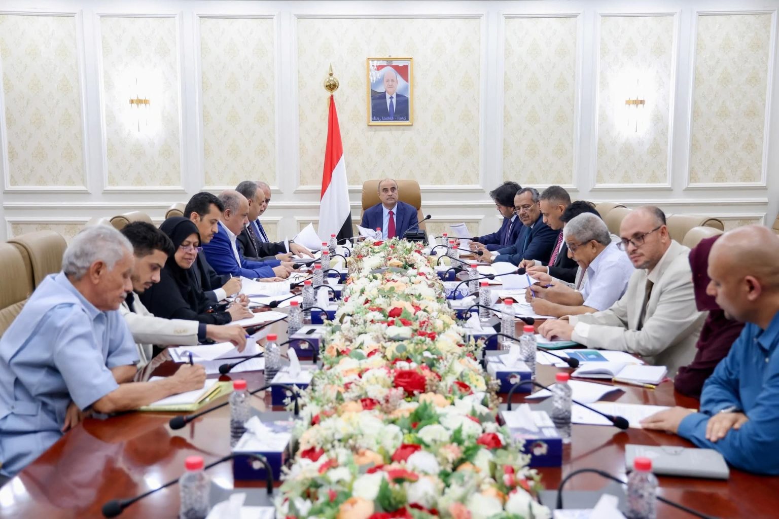 قرار تاريخي: خطة استراتيجية لتحويل قطاع الطاقة في عدن 1 FB IMG 1755199300154 1536x1024 1