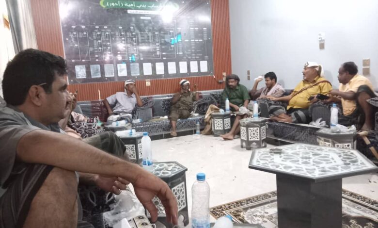 بيان صادر عن مشايخ وشخصيات مديرية أحور بشان مايتعرض له القايد عبدالرحمن الفقية من استهداف وتعسف..(صورة البيان) 1 IMG 20250801 WA00572