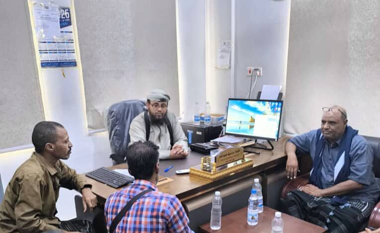 مدير عام المضاربة يلتقي استشاري البنك الدولي ويناقش معه الانشطة الجاري تنفيذها بالمديرية 1 IMG 20250812 WA0004