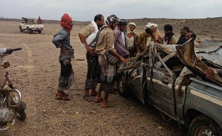 السيول تجرف سيارة مواد غذائية بوادي سعد بأحور ونجاة ركابها 1 IMG 20250820 WA0018