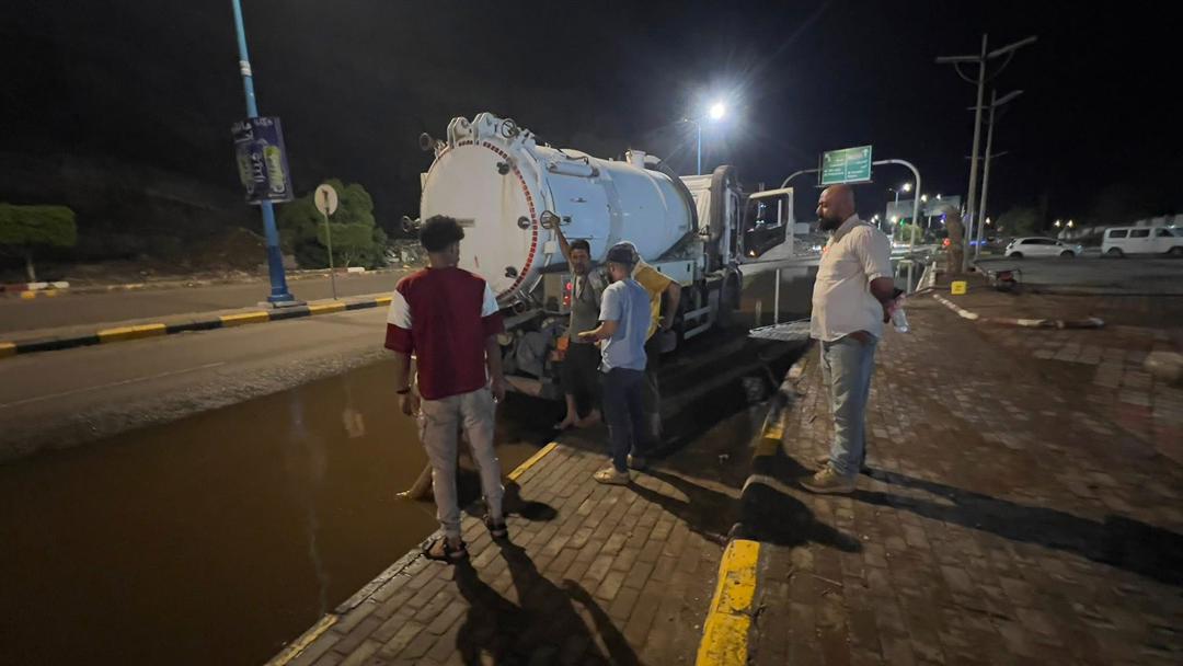 صيرة.. رفع الجاهزية لمواجهة المنخفض الجوي خلال 48 ساعة 1 IMG 20250821 WA0102