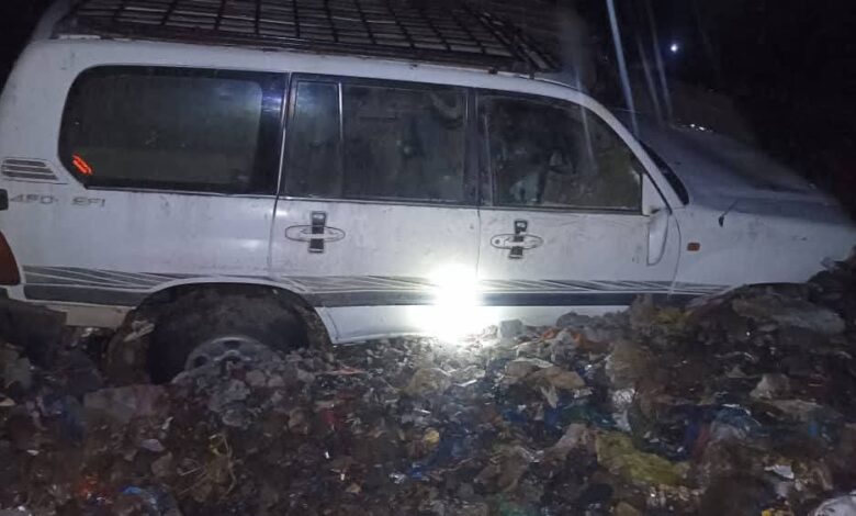 تعز: صور مروعة وسيارات مدفونة في جبل حبشي بعد سيول جارفة اجتاحت المديرية بقوة..(صور) 1 IMG 20250828 WA0065