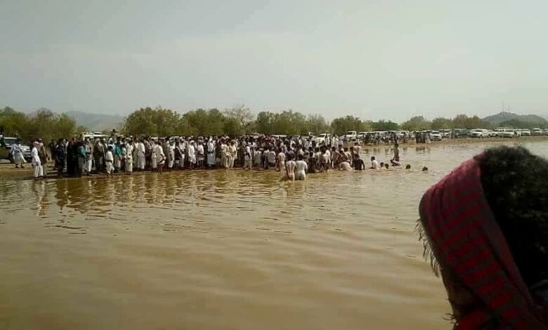 المحافظ بن الوزير يوجه بسرعة رصد الاضرار، أمطار غزيرة وسيول جارفة تخلف 6 وفيات وخسائر مادية بشبوة 1 a0c89ca7 5b4c 4153 8e26 782c01187ff6
